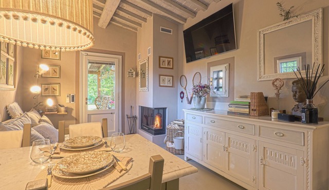 Charming small villa with jacuzzi and large garden