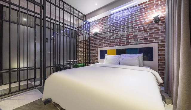Cheonho La View Luxury Hotel