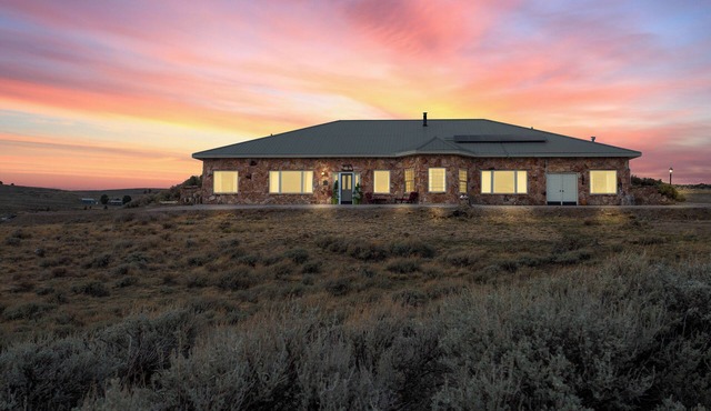 Choice accommodation located in the "Infamous Wind River Mountains" of Wyoming