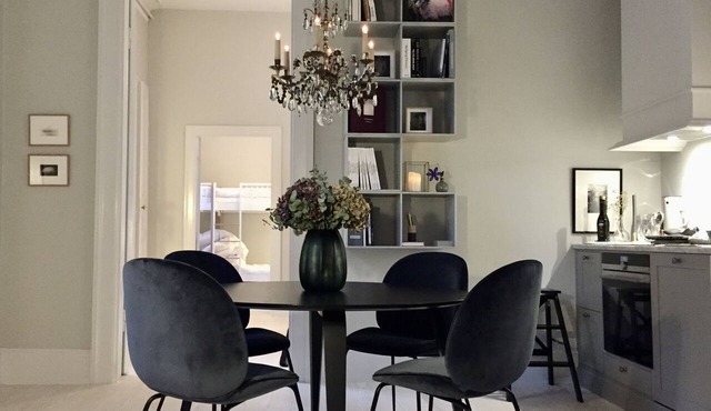 City Apartment in Copenhagen with 2 bedrooms sleeps 4