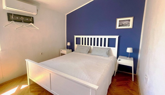 * City apartment with a view for 2-4 people