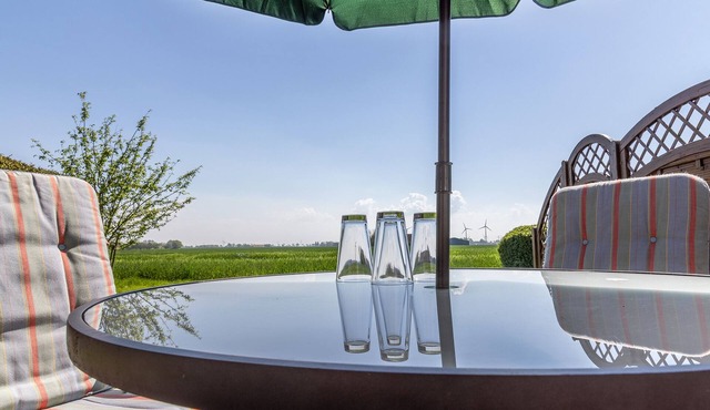 Clear view and idyllic: The ground floor apartment scores especially by its r