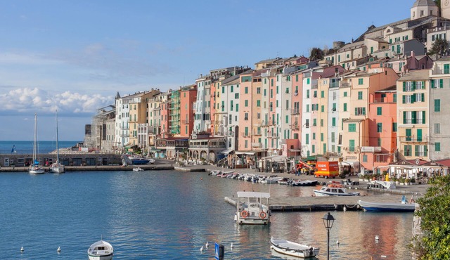 COLONNA24