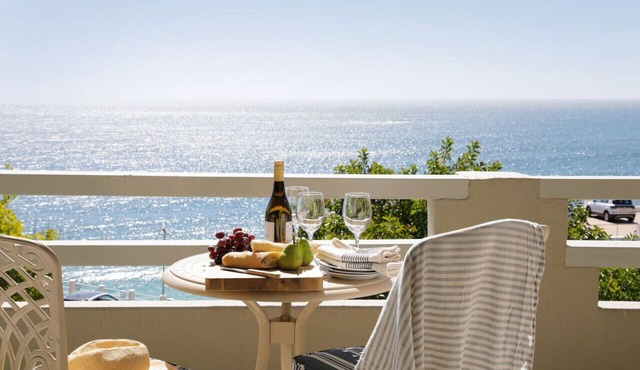 Comfortable 3 Bedroom Apartment - Number 5103