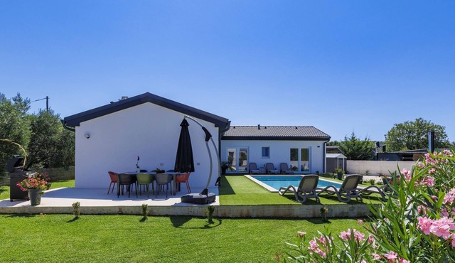 Corona Cordis by Interhome