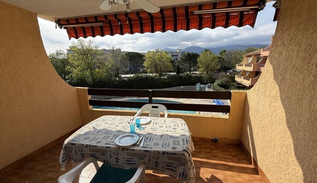 Cozy 1BR Apartment with Pool, Parking & Balcony - 300m to Beach, Argelès-sur-Mer