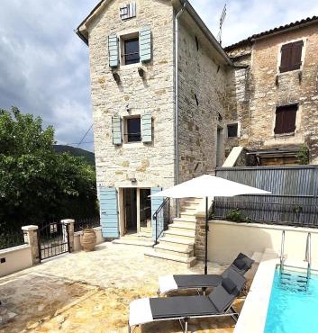CROGO Casa Gradinje