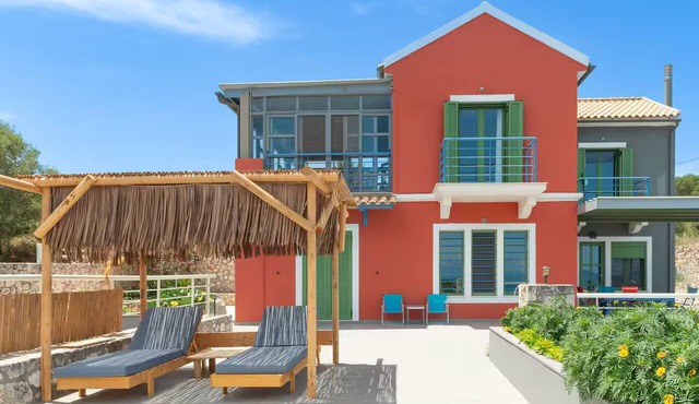 Domus Villa Katsarata-Attic house with spectacular sea views -no use of the pool