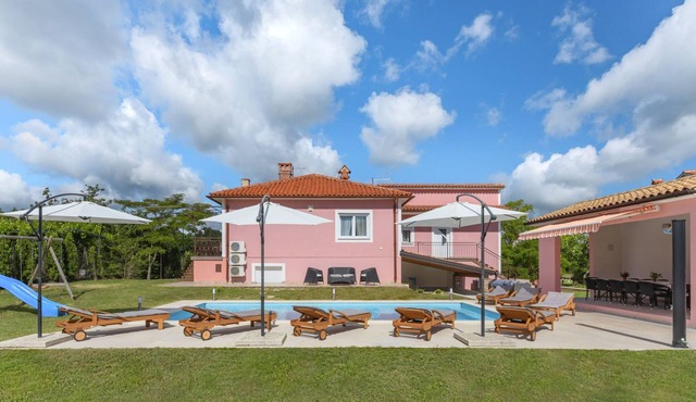 Dordana by Interhome