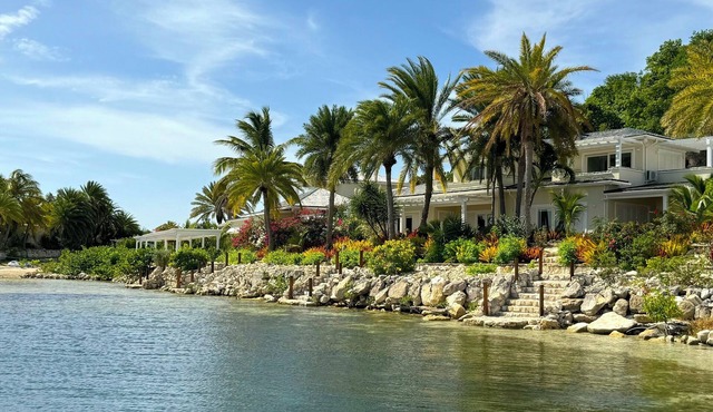 East End Antigua Boutique Beachfront Escape