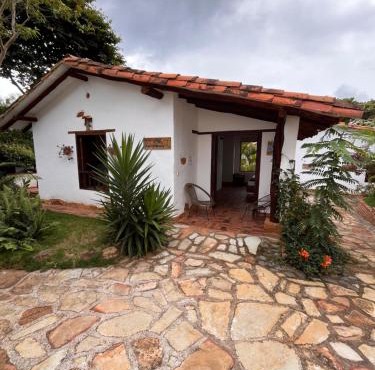 Eco-Hotel Casa de Oracion Barichara "Pet friendly"