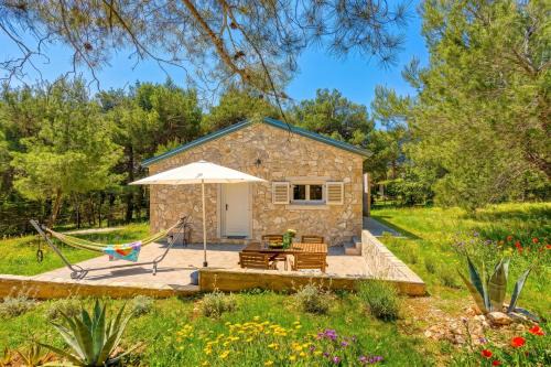 Eco House Casa Grigia Zabodarski Beach - Happy Rentals