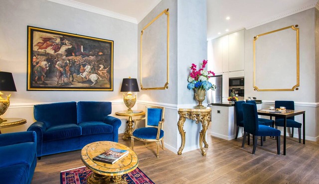 Elegant 2BR/2BA next to Spanish Steps | 110sqm | Elevator | Washer/Dryer