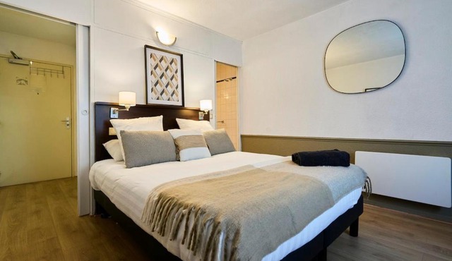 Elegant studio, heart of Vauban, Lille
