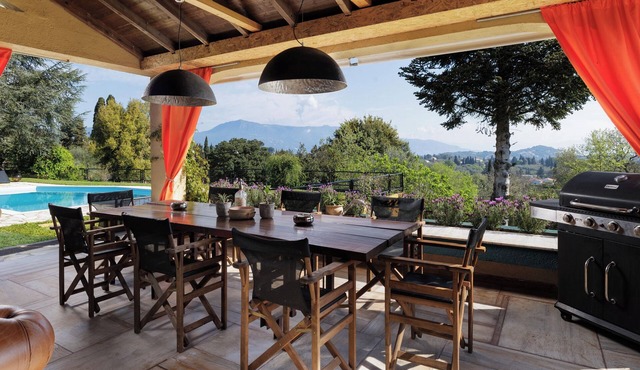 Elvis Luxury Familly Villa, 6+2