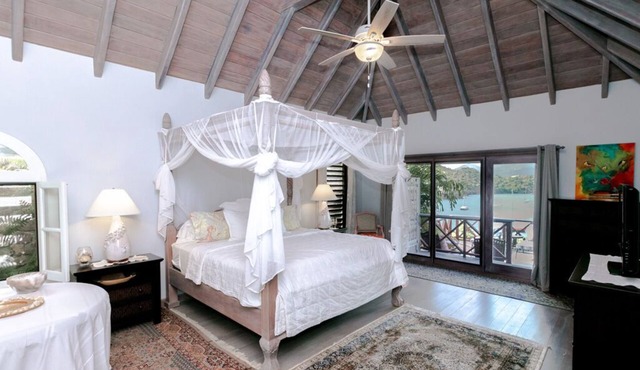 Entire Luxury Property, Villa +4 cottages, English Harbour, Moondance Antigua