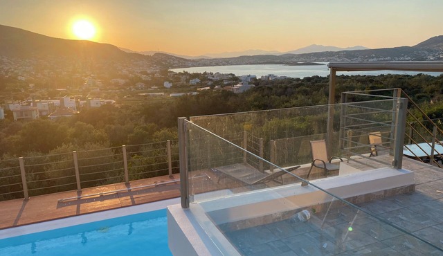 EUPHORIA Pool Villa