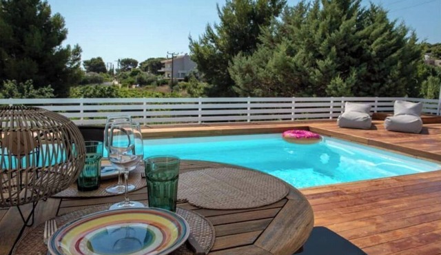 EVAERI villa - Tranquil getaway!