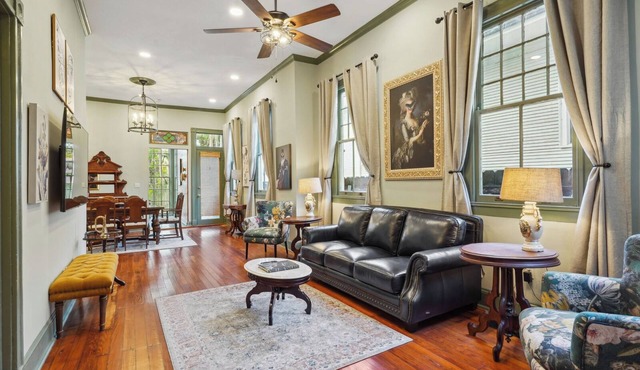 Exquisite Crescent City Duplex in Mid-City