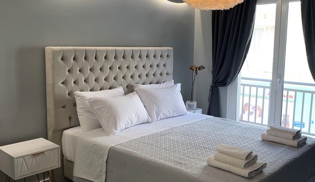 F.K.Apartments is situated 50m away from the beach and 10km from the ATH.Airport
