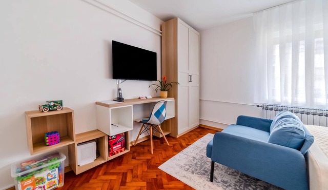 Family Friendly Apartment With Parking, Zagreb, Croatia