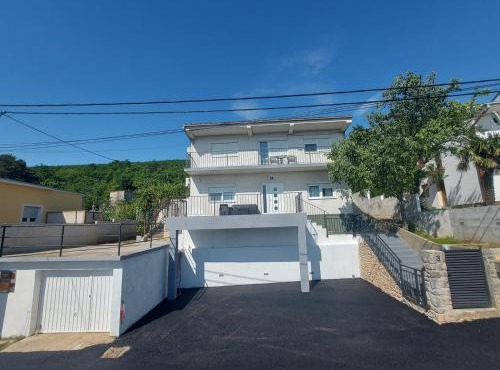 Family friendly house with a swimming pool Dramalj - Crikvenica - 22827