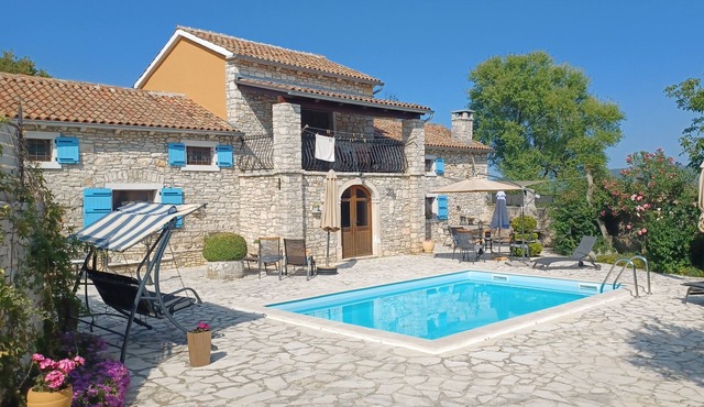 Family friendly house with a swimming pool Barban, Central Istria - Središnja Istra (K-24471)