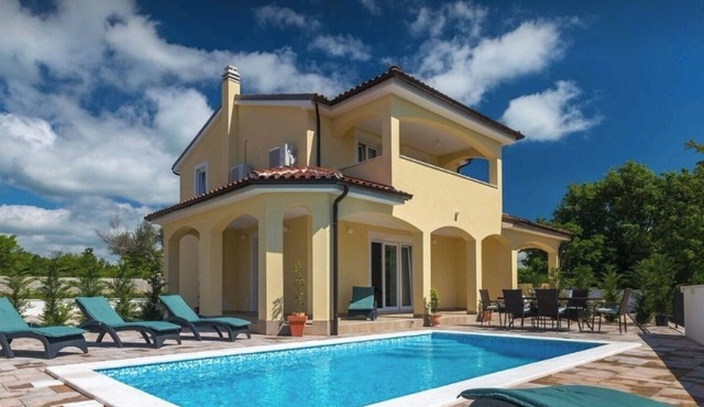 Family-friendly villa in Istria great beaches, great bays, good food