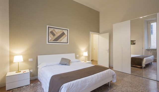 Few Steps from the Duomo - Luxury Apartment 2