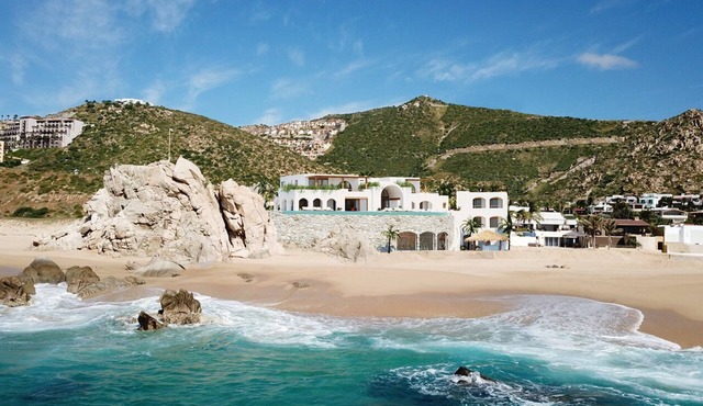 Finest Luxury, All-Inclusive Private Resort Villa, La Datcha in Pedregal