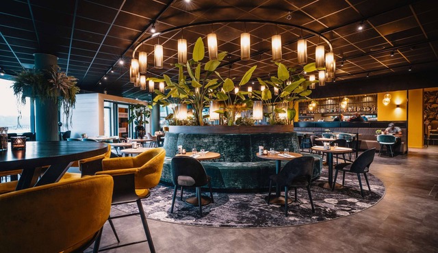 Flonk Hotel Groningen Zuid, BW Signature Collection