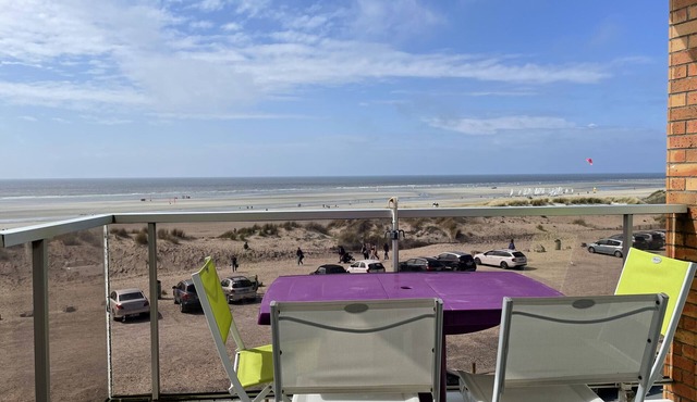Fort-Mahon-Plage: Studio with balcony, fully equipped, private parking