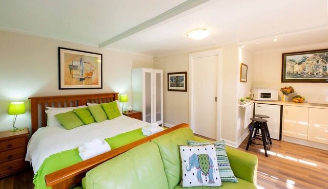 Garden Suite - Peaceful Getaway