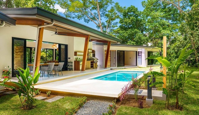 Gated Luxury+Waterfall+Ojochal+3 bedrooms+beaches+luxury+Private+Great location