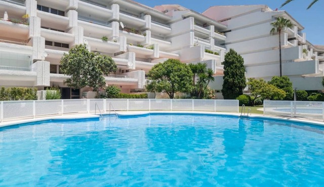 Golden Mile Apartment 150 m. to the beach