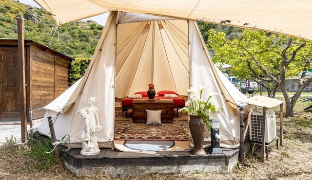 Gole Alcantara Glamping Camping Lanternavacanze