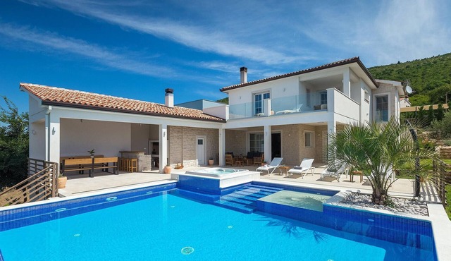 Gorgeous home in Labin - Rabac