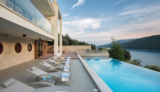 Gorgeous home in Labin with sauna