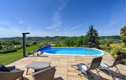 Gorgeous Home In Mace With Sauna