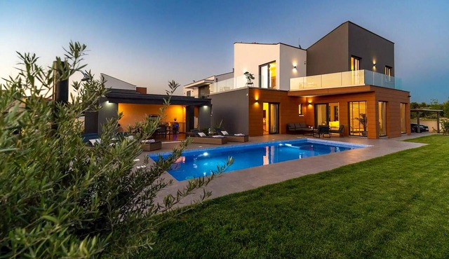 Gorgeous home in Marcana