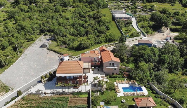 Gorgeous home in Sestanovac with sauna