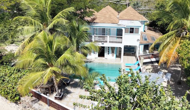 Gorgeous Seafront Villa In Turtle Bay, Close To English Harbour. 6 beds, Pool