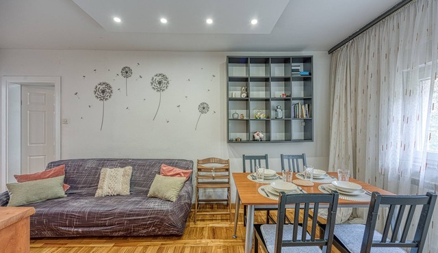 Green Hill Zagreb - Apartment Zen, Zagreb, Croatia