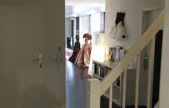 Großes helles Zimmer + eigenes Bad