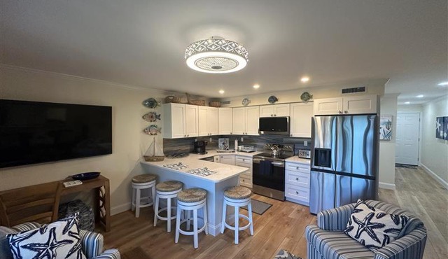 Ground Floor Condo Steps From The Beach Sanibel Island 3B1