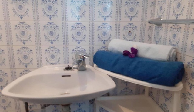 Guest House Green Corner Supetarska Draga - Triple Room with Terrace and Sea View