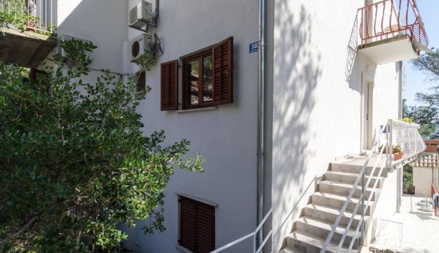 Guest House Sobra 38 - Double Room 1