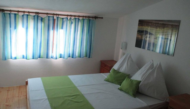 Guest House Villa Daniel - Standard Double Room with Balcony