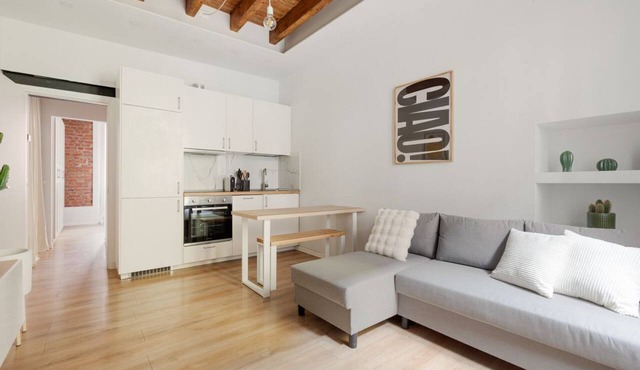 GuestHost - Bright Apartment 450m from Pasteur M1