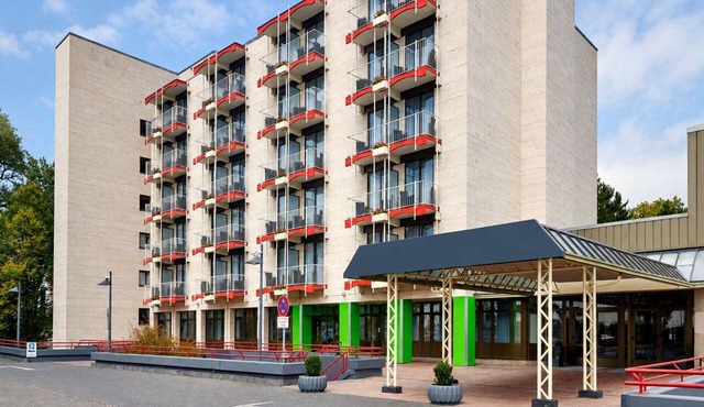 H+ Hotel Bad Soden by Sunday Hotels Deluxe Room